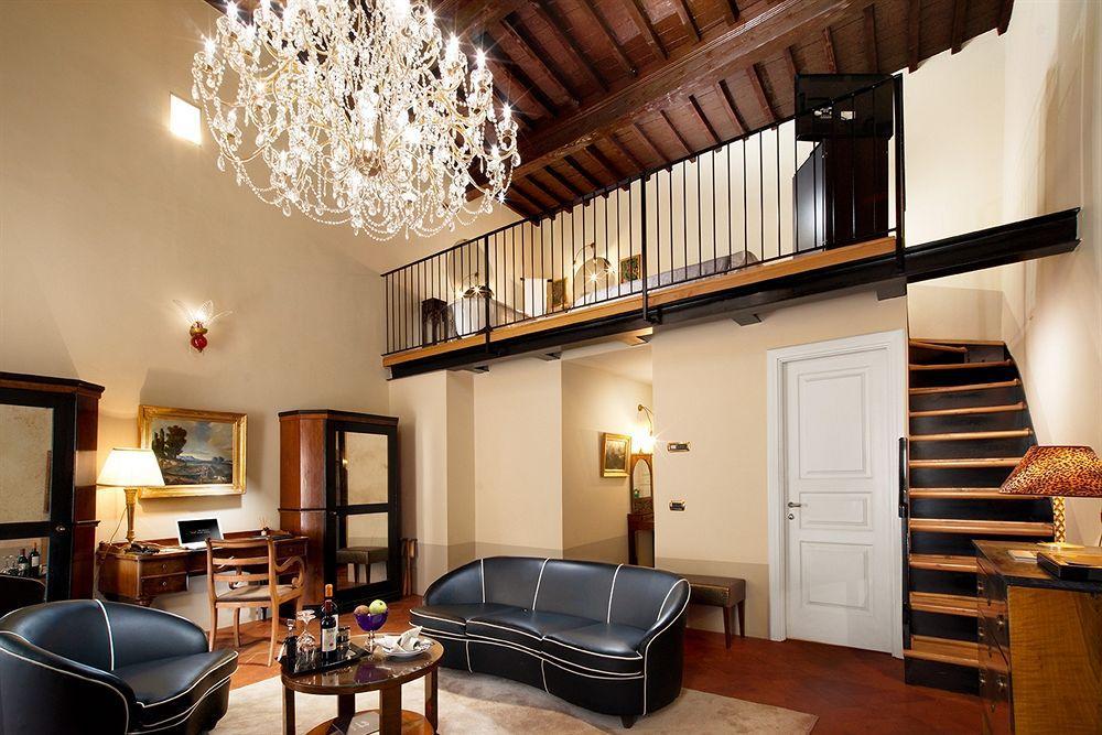 Hotel Graziella Patio 4*