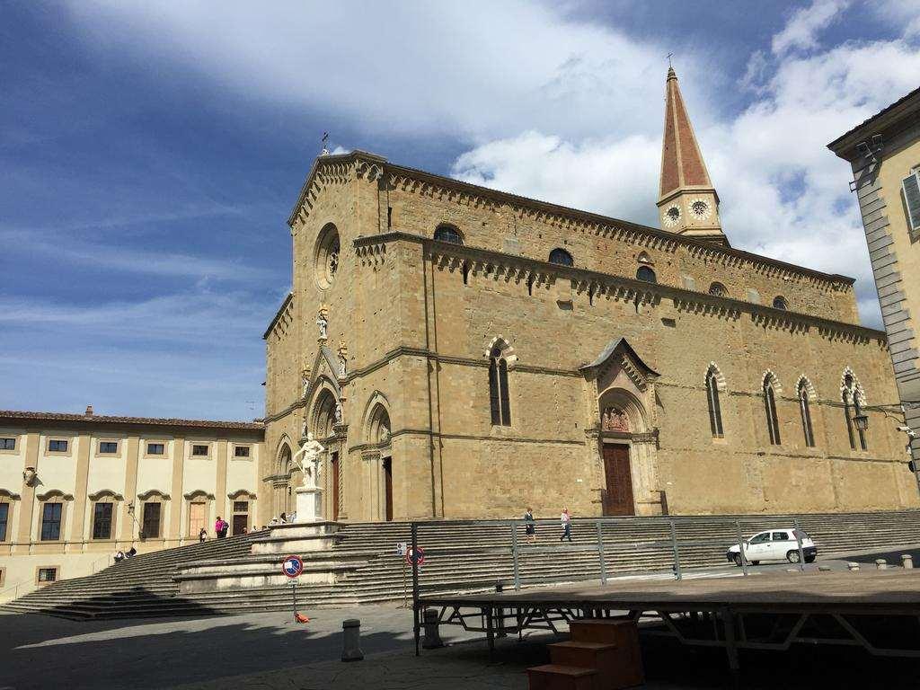 Graziella Patio